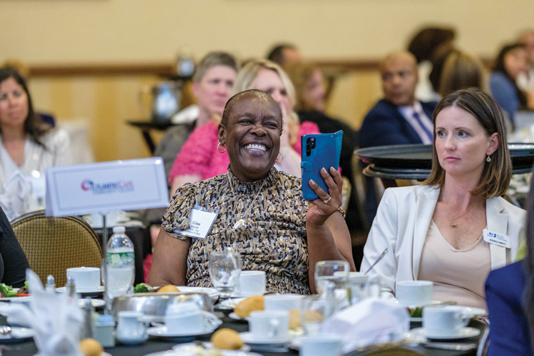 Copy-of-Awards-Dinner-51